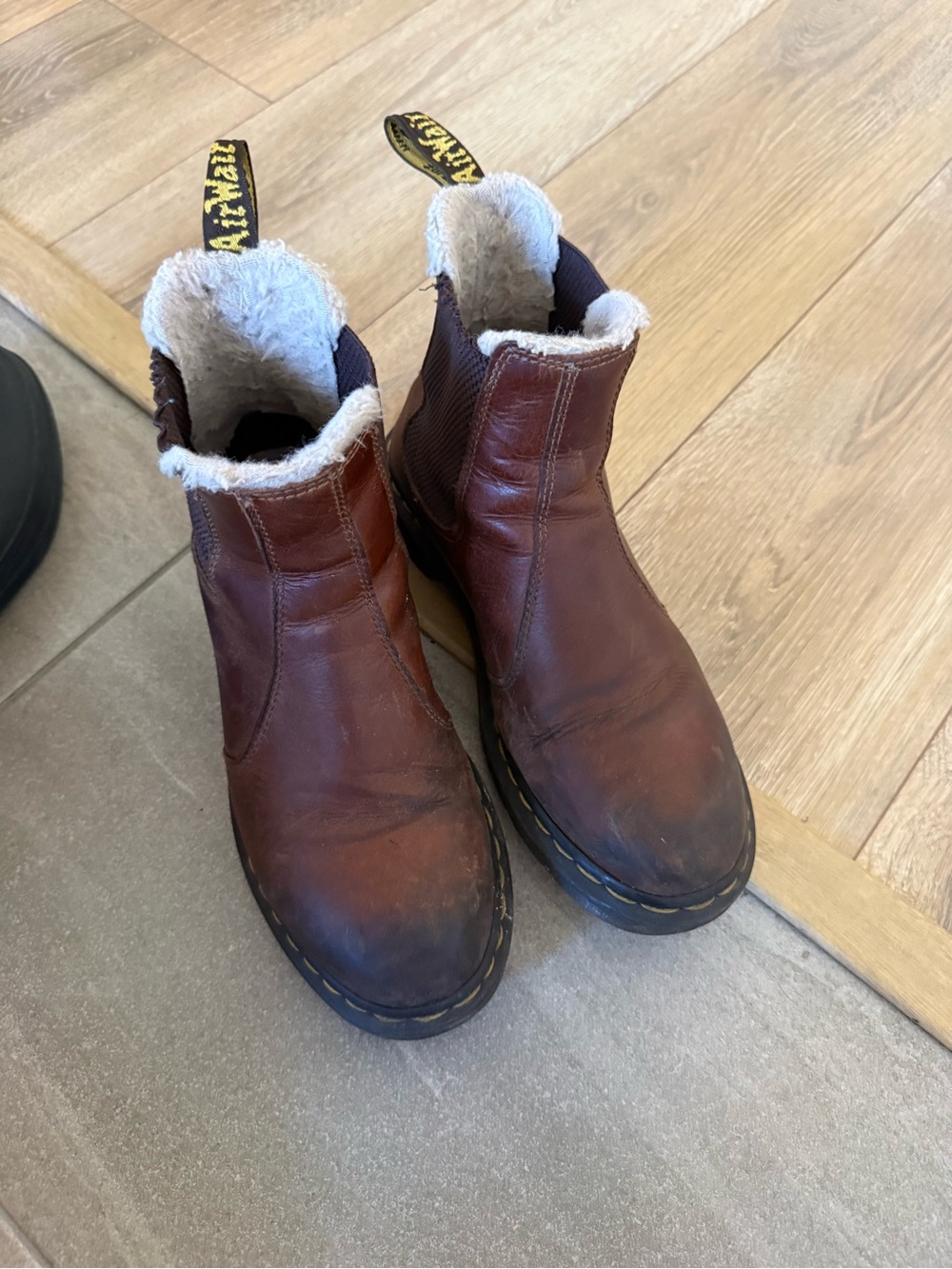 Dr. Martens Brown Leather Shearling-Lined Chelsea Booties